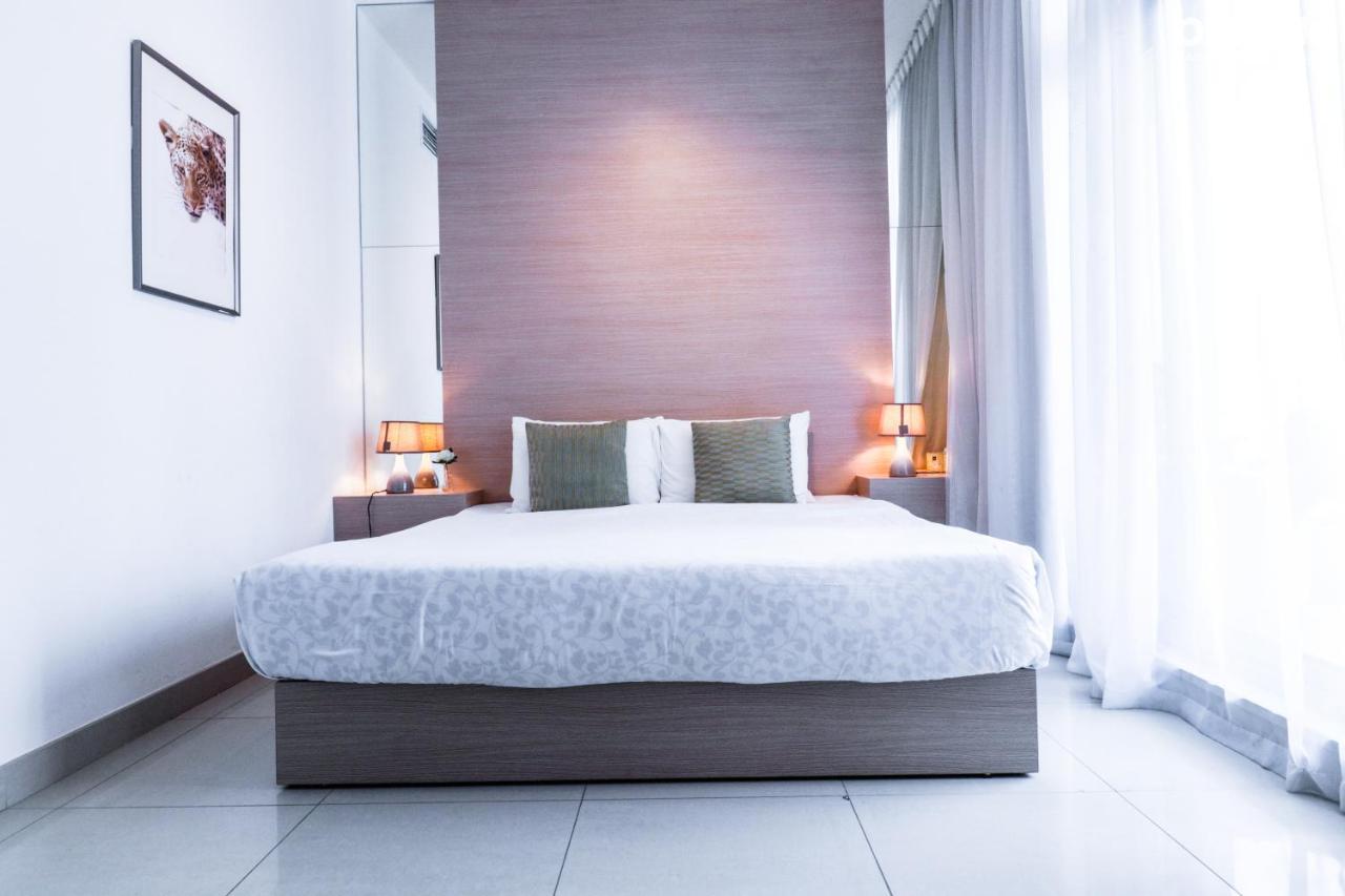 Bnbmehomes - Elegant & Stylish Studio In Downtown - 502 Dubaj Kültér fotó