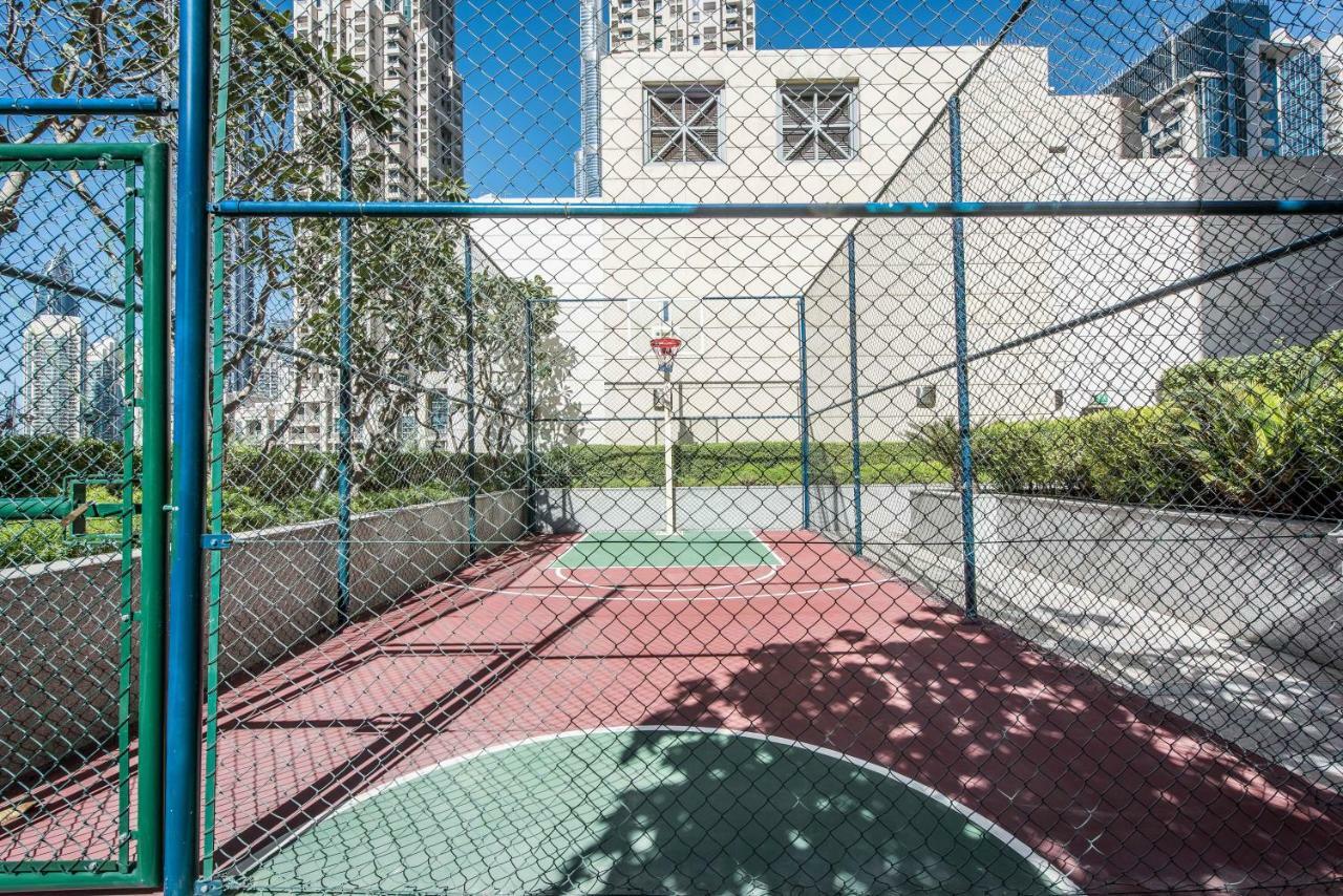 Bnbmehomes - Elegant & Stylish Studio In Downtown - 502 Dubaj Kültér fotó